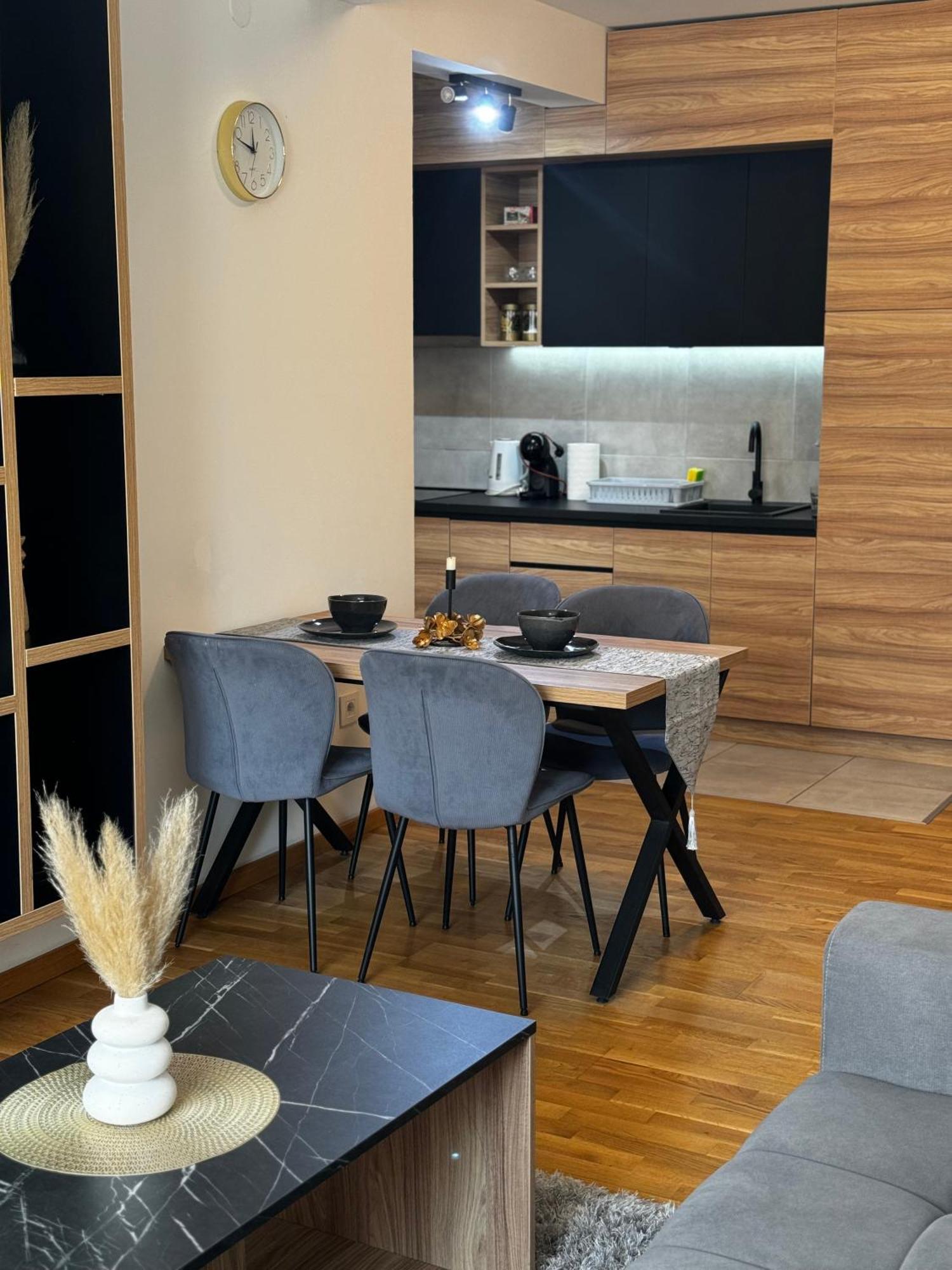 Mar Residence 14 Nisz Zewnętrze zdjęcie